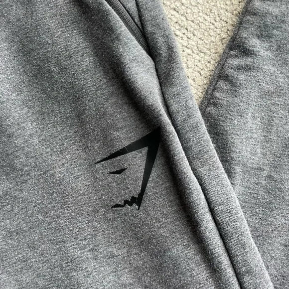 Gymshark Men’s Gray Lifting Joggers Sweatpants Size S - Picture 4 of 7